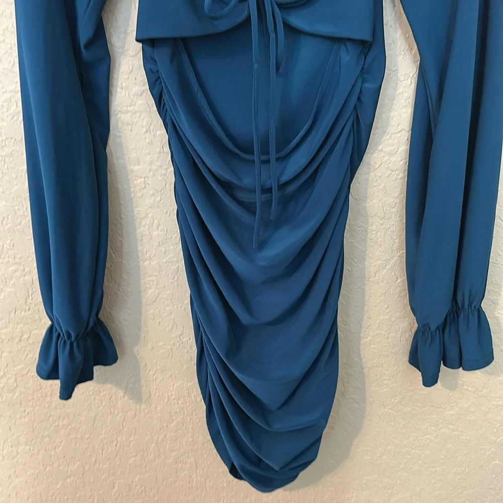Better Be Teal Long Sleeve Ruched Dress p